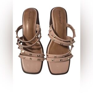 Pierre Dumas Blush Studded Sandals‎ with 2in Heel NWOT Size 8 Preppy HOCO